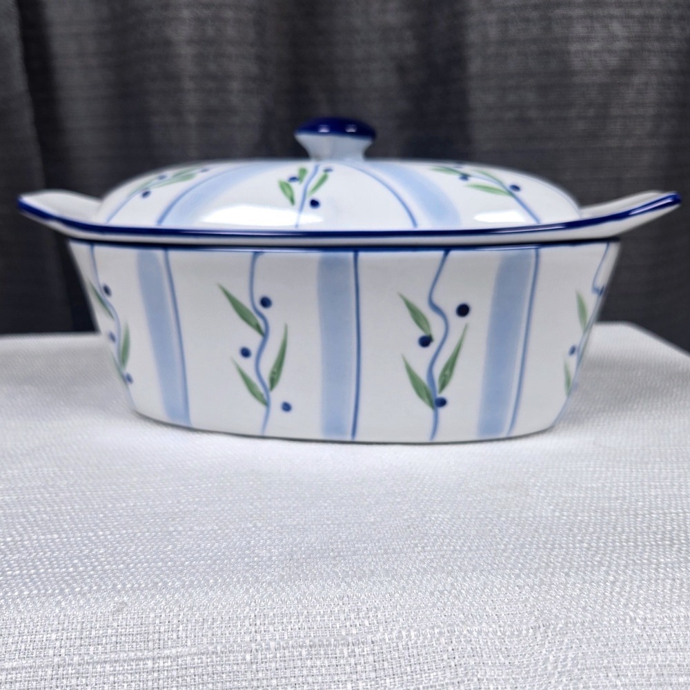 Cook Street Ceramic Butter Boat Water Cooled Dish Blue White Striped Leaf Lid